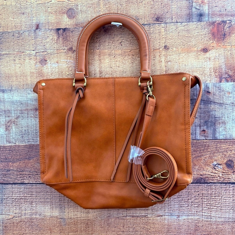 NWOT Universal Thread Goods Co. Faux Leather Bag
